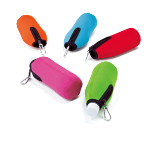 セルトナ・カラビナ付きソフトラバーボトルケース（レッド）