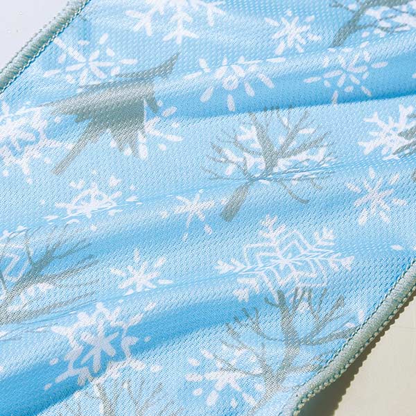 スノーツリー・ボトル入りひんやり涼感タオル