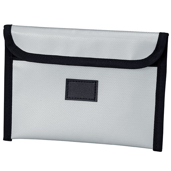 難燃マルチセーフティケース