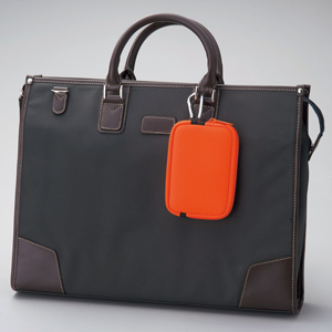 カラビナ付モバイルポーチ