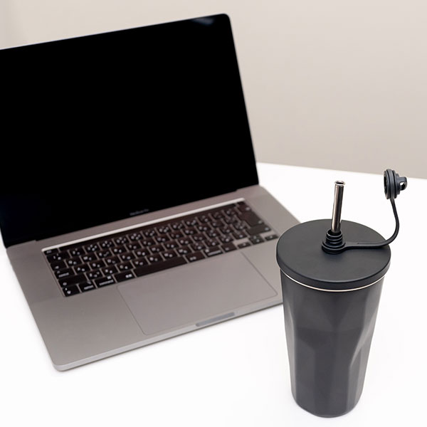 PREMO ストロー付真空タンブラー500ml