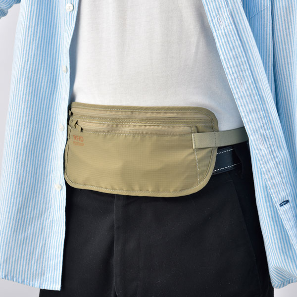 シークレットポーチ