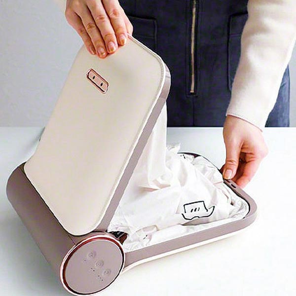 UVライト付き折り畳み衣類乾燥機　ぽけどらい