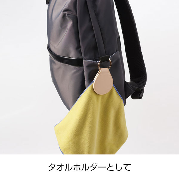 小物も挟んでぶら下げられる帽子クリップ