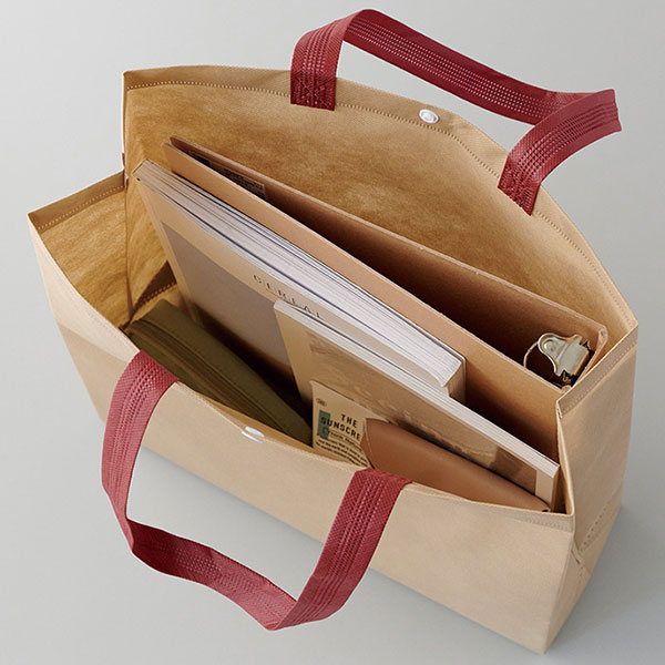 ボタン付不織布トート