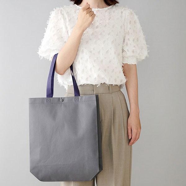 ボタン付不織布トート