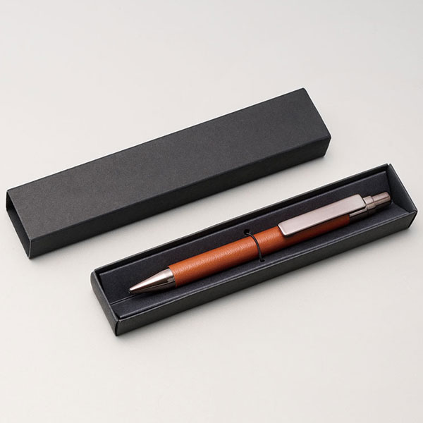 レザー調ボールペン