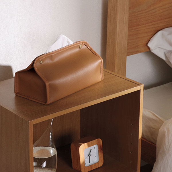 レザー調ティッシュケース　ベージュ