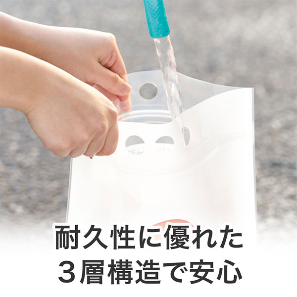 コック付き給水タンクに入った防災9点セット