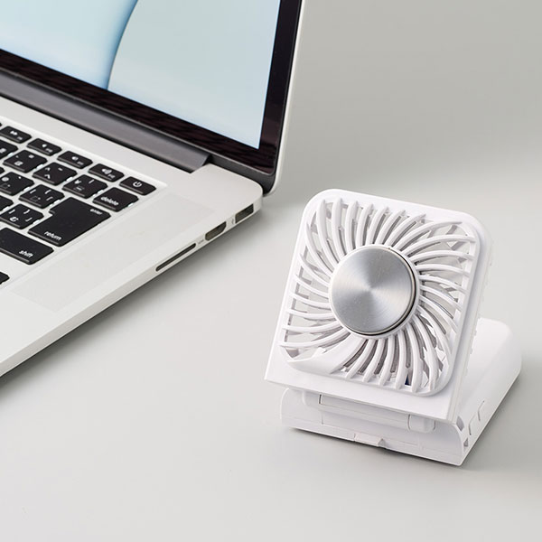 スマホスタンド付冷却プレートUSBファン