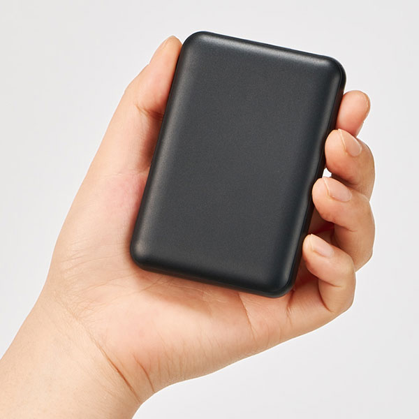 スマートモバイルチャージャー5000