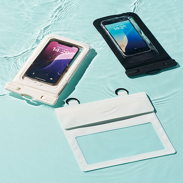 モバイルウォータープルーフポーチ　6.7インチ　ver.2