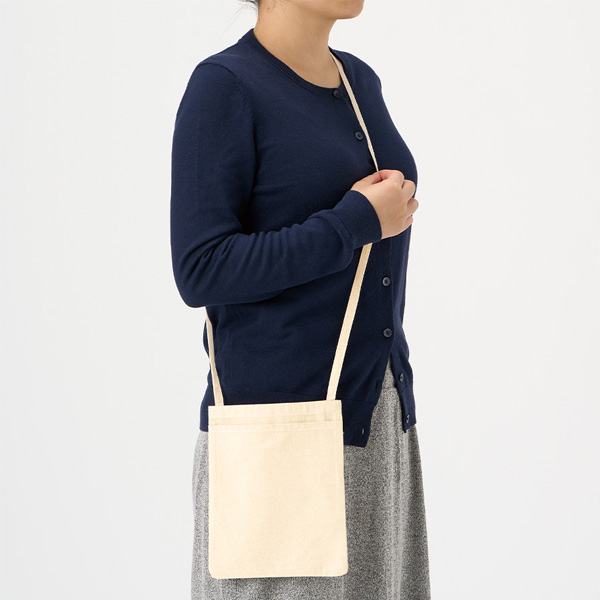 オーガニック厚手コットンポケットサコッシュ　ナチュラル