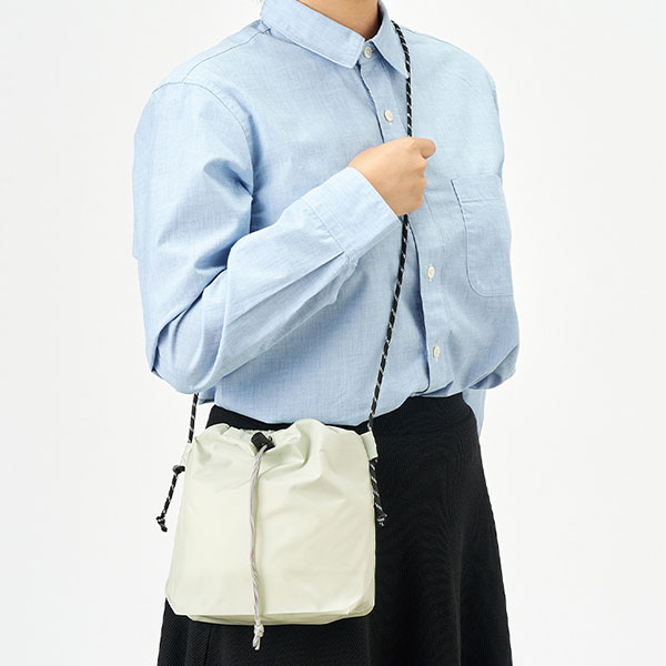 ファインライトポリ巾着ショルダー