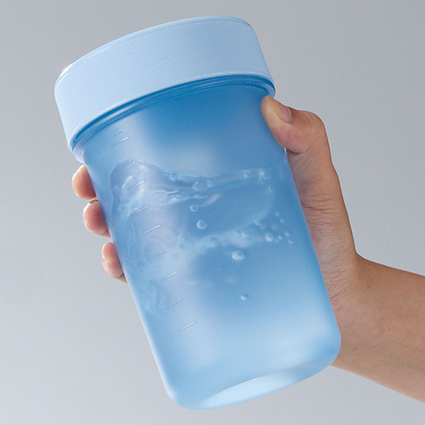 目盛り付シンプルシェイカーボトル680ml