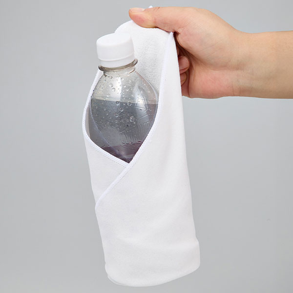 ピタットくっつく保冷保温タオル