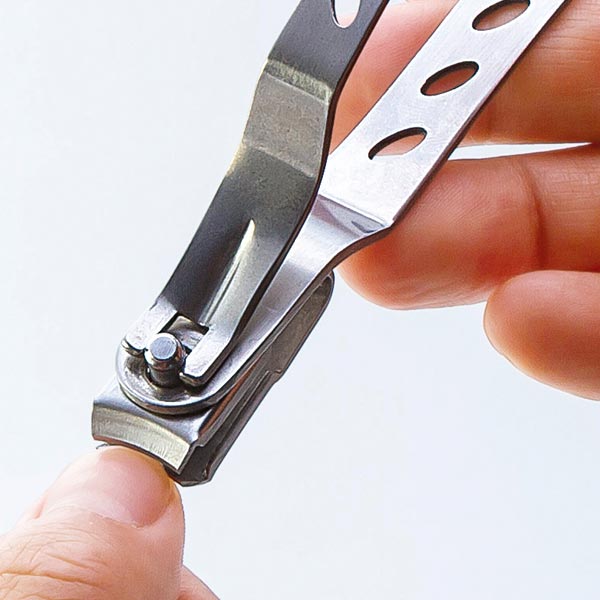 首振りヘッド爪切り