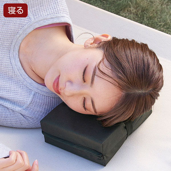 折りたたみクッションまくら【グッズストアドットネット】人気