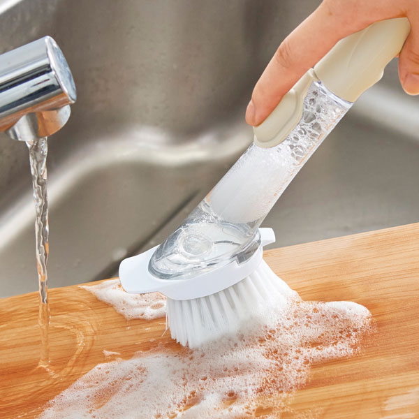 洗剤が出るキッチンお掃除スポンジ&ブラシ