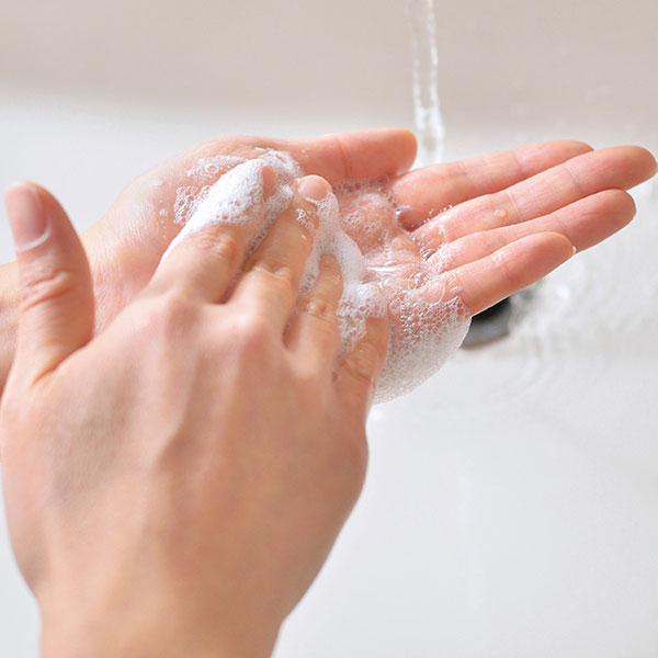 備えて安心　衛生対策4点セット