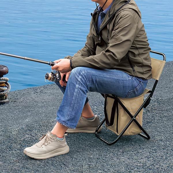 アウトドア保冷温バッグ付きチェア