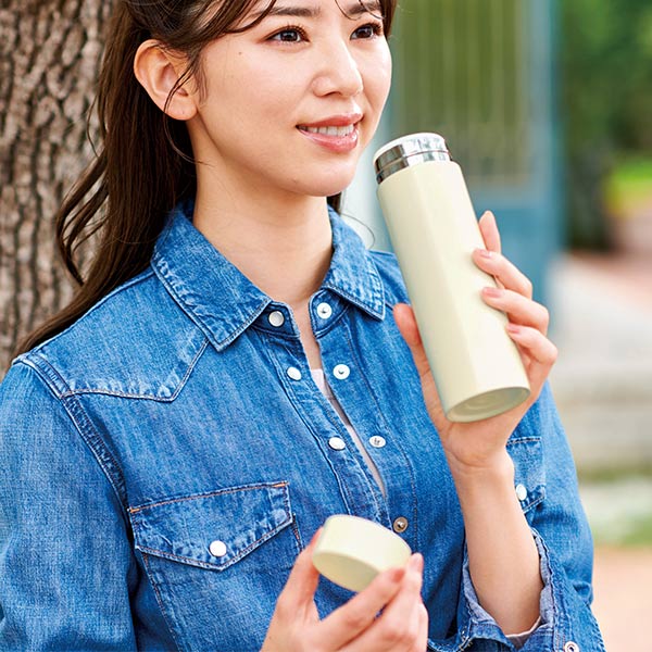 ストッパー付き真空ステンレスボトル２３０ｍｌ